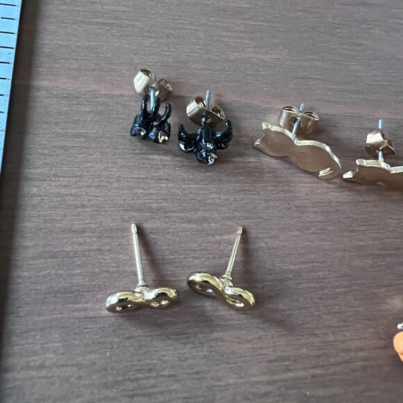 Lot of 5 halloween spooky stud dainty earrings ghost spider pumpkin cat - Picture 2 of 5